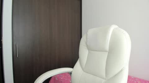 MANUELA online show from 01.16.25