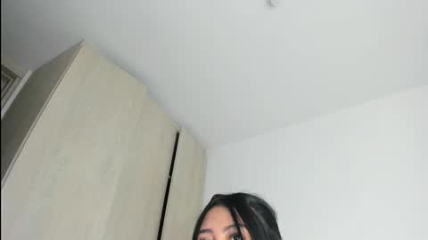 MANUELA online show from 04.11.26