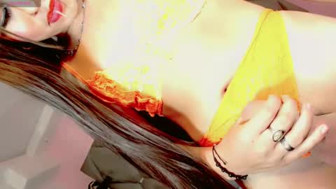 Manuela Kingsley online show from 12.13.24