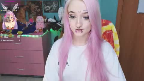 Manuela online show from 10.07.25