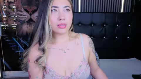 Snapshot of manuelaveelez chatting on 01.18.26 Manuela online show from 01.18.26