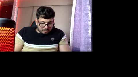 Snapshot of manuelle_francesco chatting on 02.23.25 Manu online show from 02.23.25