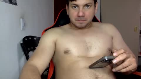 Snapshot of manuelle_francesco chatting on 10.06.25 Manu online show from 10.06.25