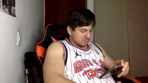 Snapshot of manuelle_francesco chatting on 10.13.25 Manu online show from 10.13.25