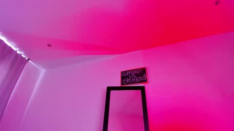 Snapshot of manuevans10 chatting on 02.12.25 manuevans10 online show from 02.12.25