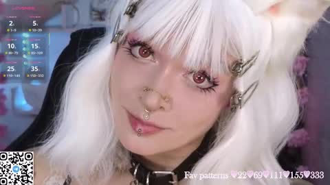 Snapshot of mao_me_meow chatting on 09.10.25 Sasha online show from 09.10.25