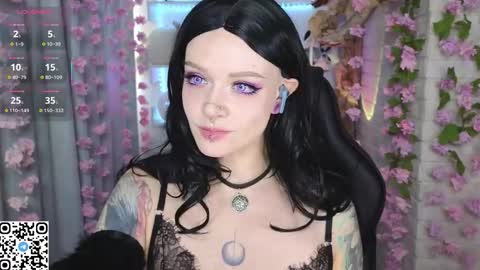 Snapshot of mao_me_meow chatting on 09.24.25 Sasha online show from 09.24.25