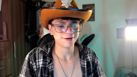 Snapshot of mar_alexis chatting on 09.13.25 mar_alexis online show from 09.13.25