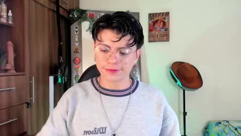 Snapshot of mar_alexis chatting on 10.02.25 mar_alexis online show from 10.02.25