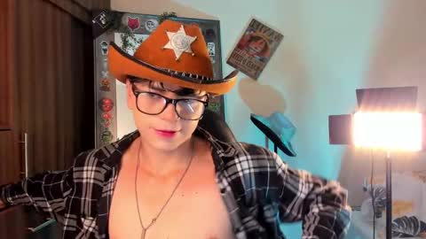 Snapshot of mar_alexis chatting on 10.23.25 mar_alexis online show from 10.23.25