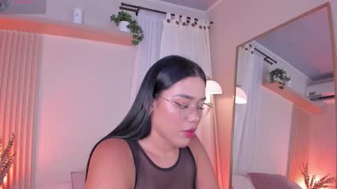 Snapshot of mara_brooks chatting on 03.04.26 Mara online show from 03.04.26