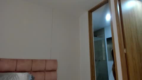 mara modelo independiente online show from 10.21.25