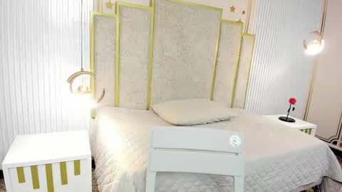 Maraluna online show from 01.12.26