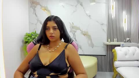 Snapshot of maraluna_ chatting on 02.09.26 Maraluna online show from 02.09.26