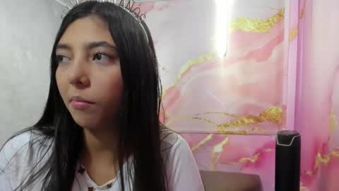 Snapshot of maraluna_ chatting on 02.18.26 Maraluna online show from 02.18.26