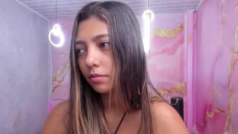 Snapshot of maraluna_ chatting on 03.16.26 Maraluna online show from 03.16.26