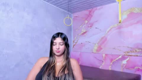 Snapshot of maraluna_ chatting on 04.27.26 Maraluna online show from 04.27.26