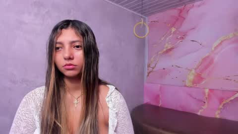 Snapshot of maraluna_ chatting on 04.28.26 Maraluna online show from 04.28.26