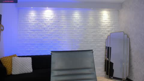 Snapshot of mararicci chatting on 12.27.24 MARA online show from 12.27.24