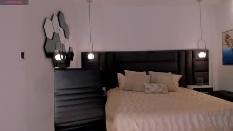 Snapshot of mararicci chatting on 12.31.24 MARA online show from 12.31.24