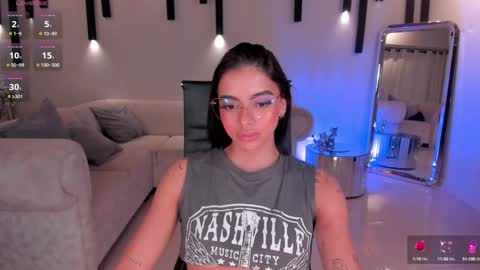 Snapshot of mararicci chatting on 01.24.25 MARA online show from 01.24.25