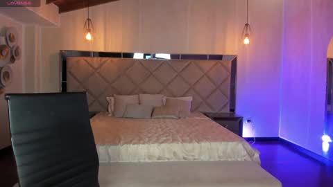 Snapshot of mararicci chatting on 02.04.25 MARA online show from 02.04.25