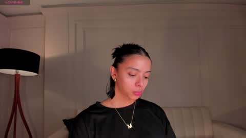 Snapshot of mararicci chatting on 02.06.25 MARA online show from 02.06.25