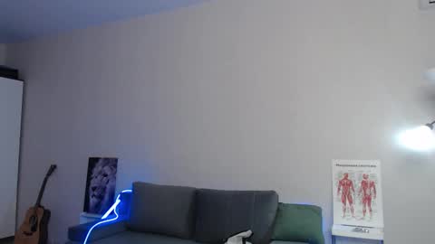 Snapshot of marc105100 chatting on 11.24.25 alex marvelxx online show from 11.24.25