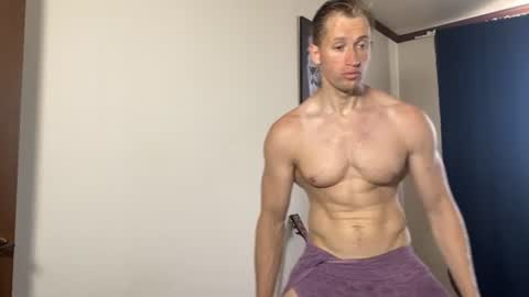 Snapshot of marc105100 chatting on 06.19.26 alex marvelxx online show from 06.19.26