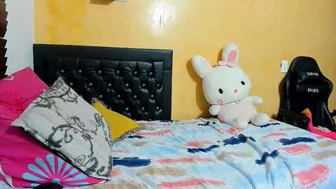 Snapshot of marce_hot20 chatting on 03.07.25 marcela online show from 03.07.25