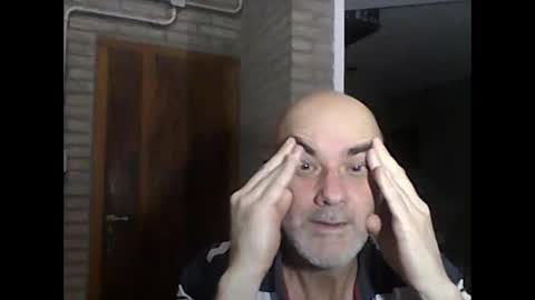 Snapshot of marcekir chatting on 12.28.24 marcekir online show from 12.28.24