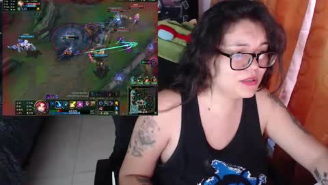 Snapshot of marcela2101 chatting on 12.17.24 marcela2101 online show from 12.17.24