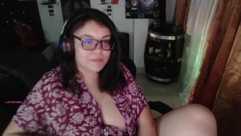 Snapshot of marcela2101 chatting on 12.22.24 marcela2101 online show from 12.22.24