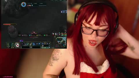 Snapshot of marcela2101 chatting on 12.26.24 marcela2101 online show from 12.26.24