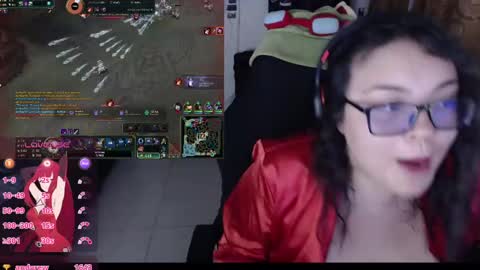 Snapshot of marcela2101 chatting on 01.05.25 marcela2101 online show from 01.05.25