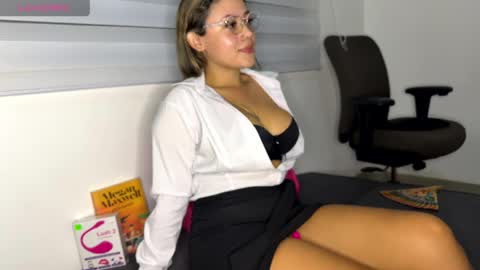 Snapshot of marcela_cositarica chatting on 05.06.26 marcela_cositarica online show from 05.06.26