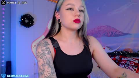 Snapshot of marceline_red chatting on 12.12.24 Lady Marceline online show from 12.12.24