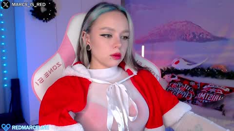 Snapshot of marceline_red chatting on 12.24.24 Lady Marceline online show from 12.24.24