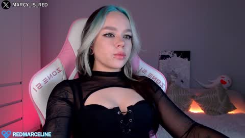 Snapshot of marceline_red chatting on 01.26.25 Lady Marceline online show from 01.26.25