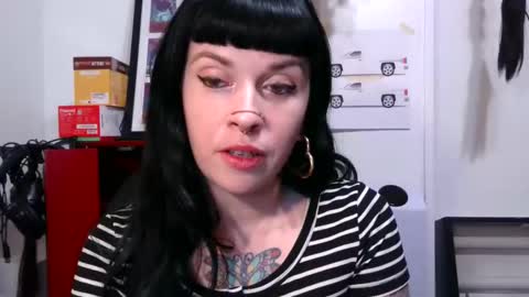 Snapshot of marcelinealtaria chatting on 01.07.25 MarcelineAltaria online show from 01.07.25