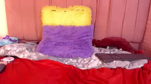 marcelinecutte303av online show from 12.14.25