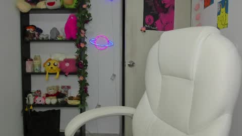 Snapshot of marcelinegh chatting on 03.31.26 Marceline online show from 03.31.26