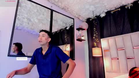 Snapshot of marcell_nova chatting on 10.14.25 marcell_nova online show from 10.14.25