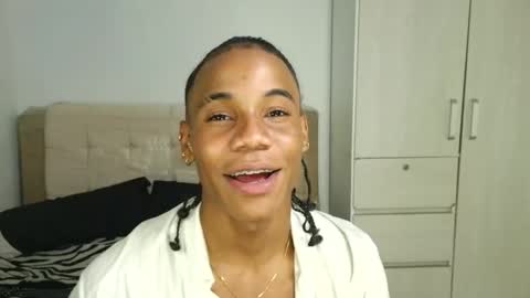 Snapshot of marcelo_dosantos77 chatting on 05.25.26 MARCELO online show from 05.25.26