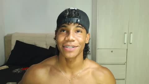 Snapshot of marcelo_dosantos77 chatting on 06.03.26 MARCELO online show from 06.03.26
