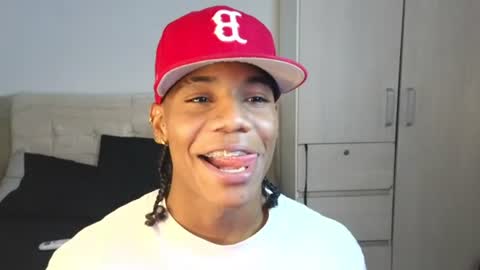 Snapshot of marcelo_dosantos77 chatting on 07.23.26 MARCELO online show from 07.23.26