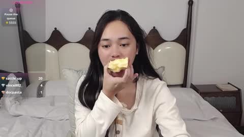 Lena online show from 12.17.25