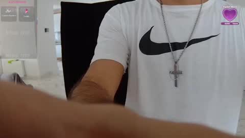 Snapshot of marco_athlete chatting on 09.09.25 silas online show from 09.09.25