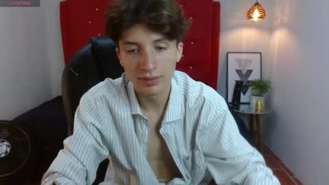 Snapshot of marcoviolet chatting on 06.01.26 marcoviolet online show from 06.01.26