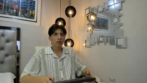 Snapshot of marcoviolet chatting on 06.04.26 marcoviolet online show from 06.04.26